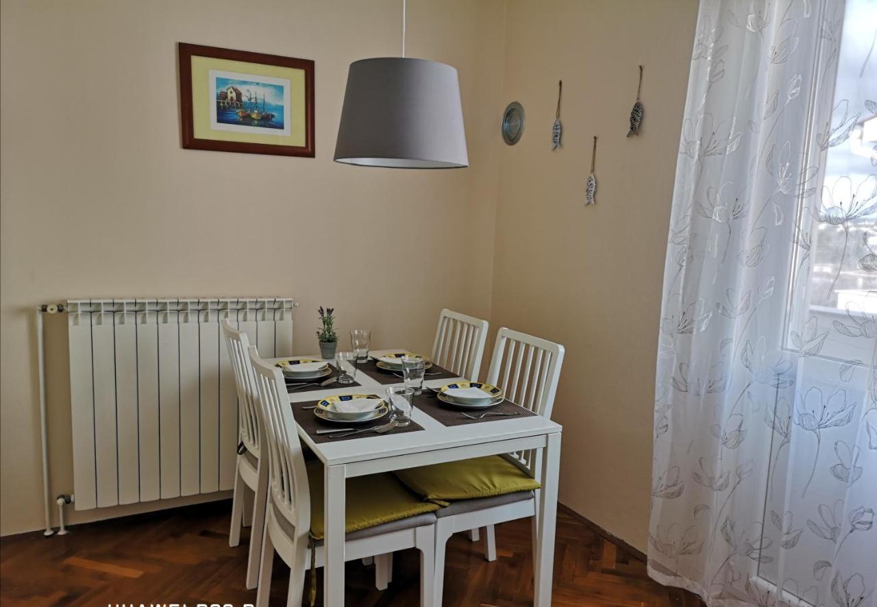 Apartment Nika Banjol Exterior photo